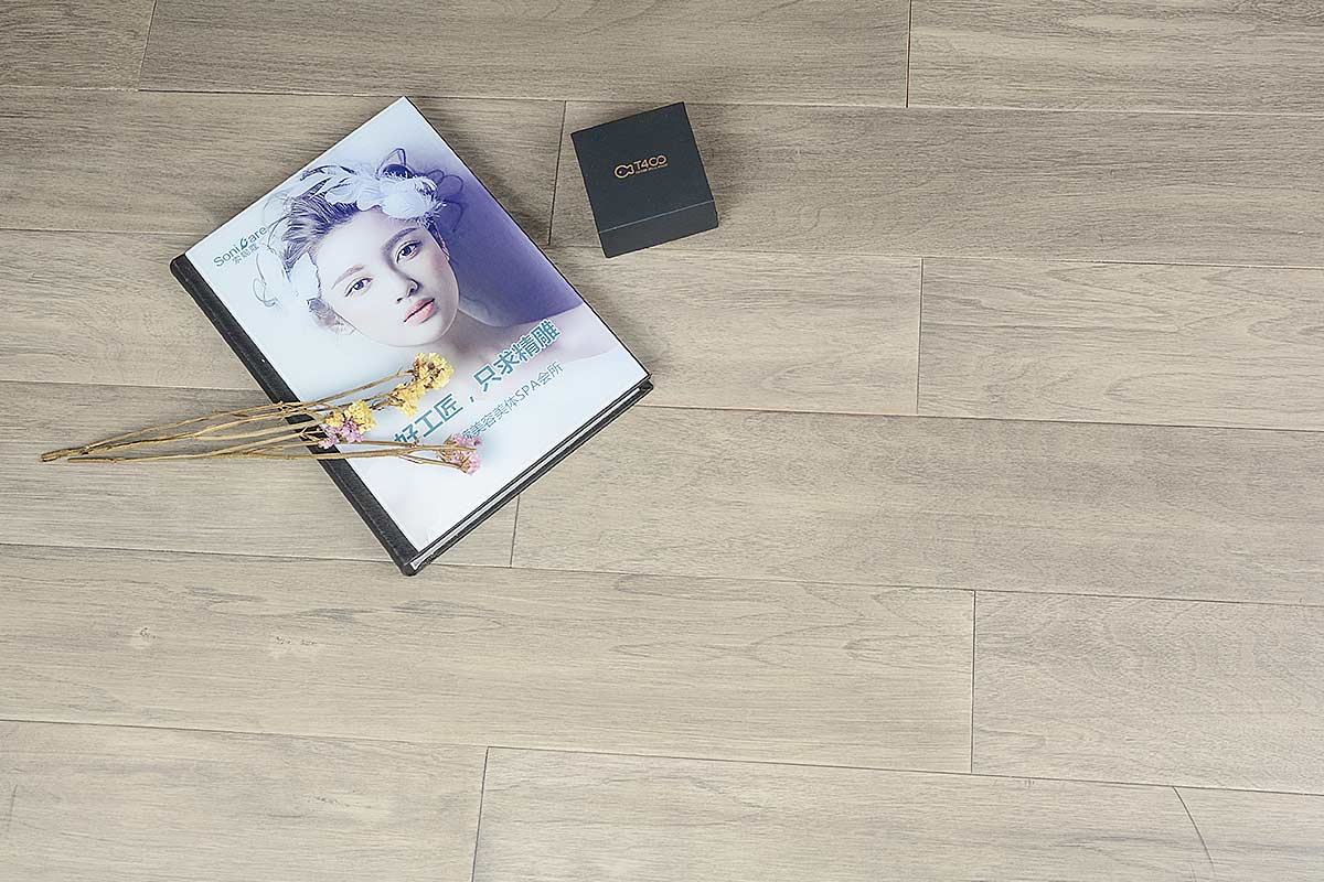 BD7261橡木格麗斯多層實(shí)木.jpg BD7261橡木格麗斯多層實(shí)木.jpg