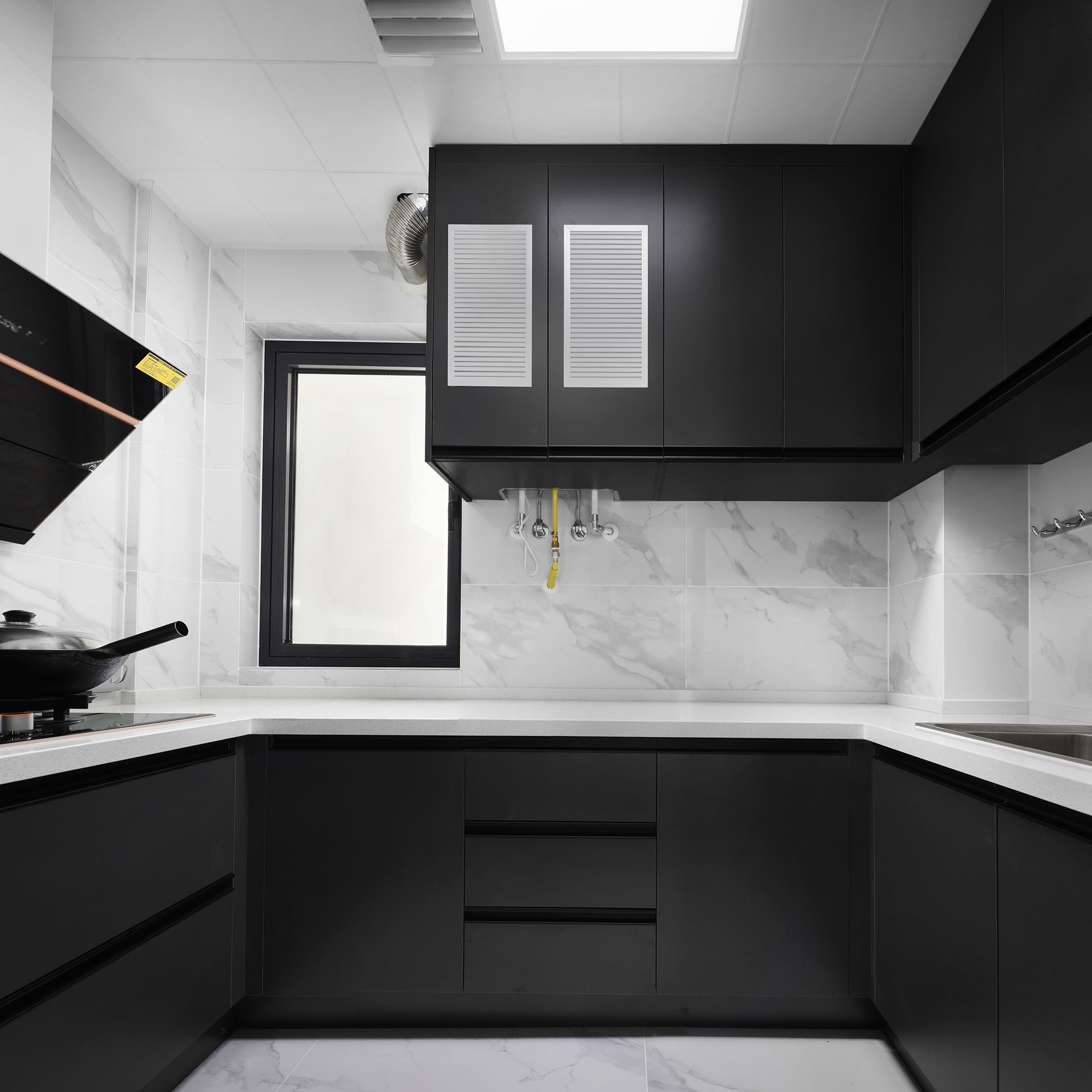 房子想裝修，五種受歡迎櫥柜顏色，這幾種顏色太賞心悅目了！