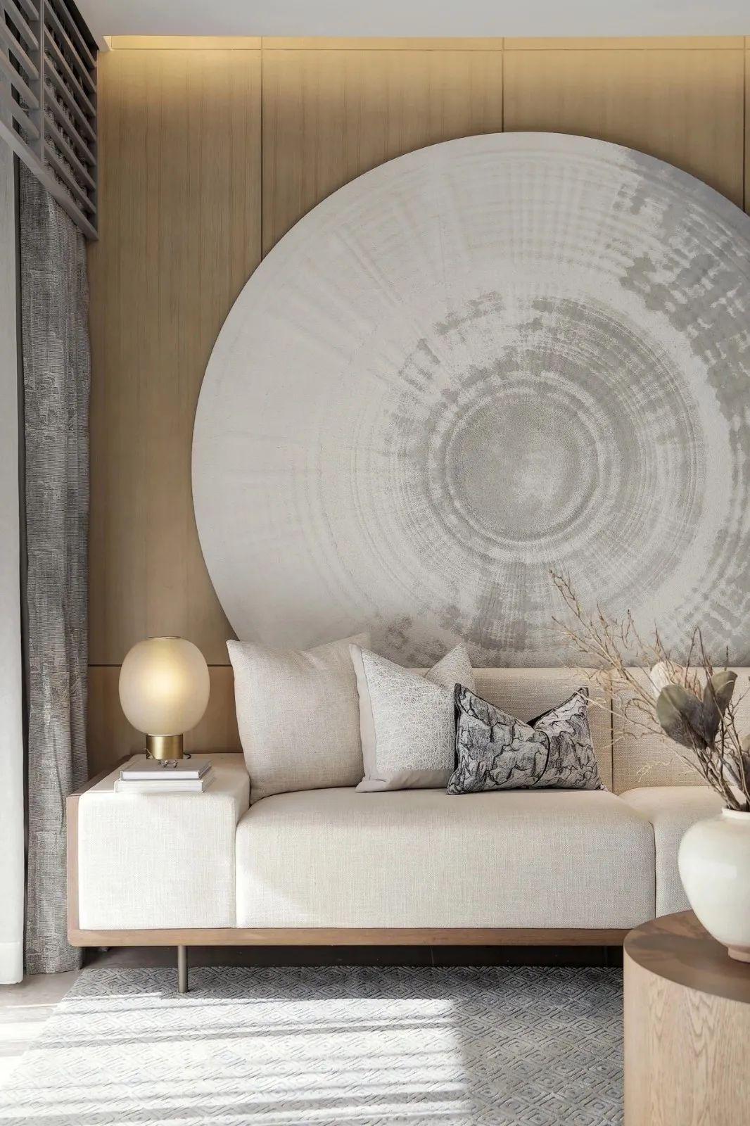 100㎡新中式，簡(jiǎn)約原木風(fēng)的空間，加入中式的軟裝，安靜又禪意