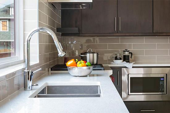 小戶型整體廚房裝修_陽(yáng)臺(tái)改廚房裝修效果圖小戶型_小戶型廚房裝修效果圖