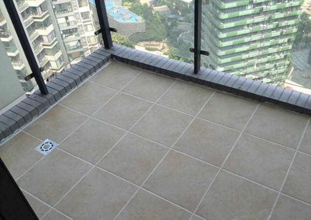 裝修陽臺時(shí)，陽臺瓷磚選擇、鋪貼方法、裝修效果圖一覽
