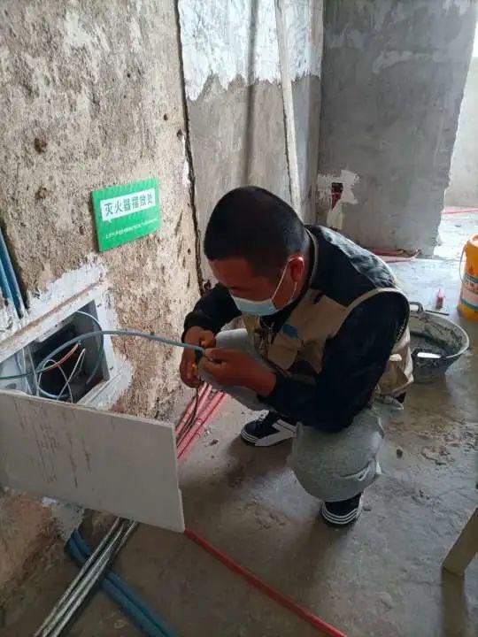 建筑滅火器配置驗收及檢查規(guī)范word格式_建筑裝飾裝修工程質量驗收規(guī)范_工程裝修驗收