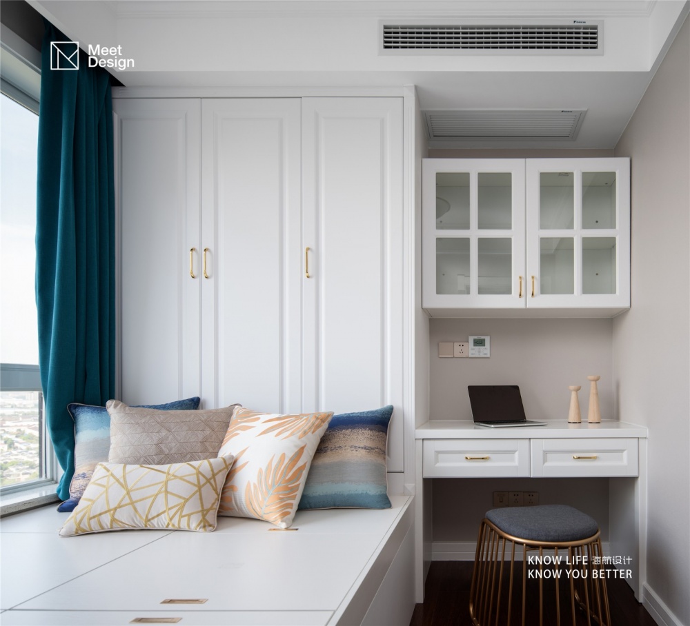 功能區(qū)木地板裝修效果圖優(yōu)雅歐式，帶你探秘融化在奶油里歐式豪華功能區(qū)設(shè)計(jì)圖片賞析