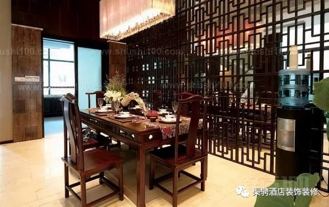 關(guān)于復古風格裝修設(shè)計的特點介紹！