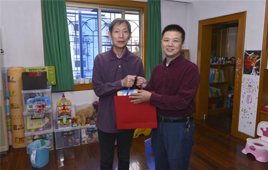 上海家庭裝修_家庭旅館簡易裝修設備_家庭廚房裝修效果圖