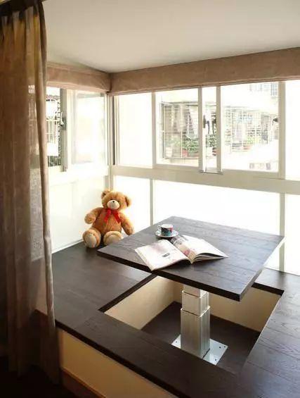 陽臺(tái)別亂裝，8個(gè)榻榻米設(shè)計(jì)分享給你，多出一間房真不是吹牛的