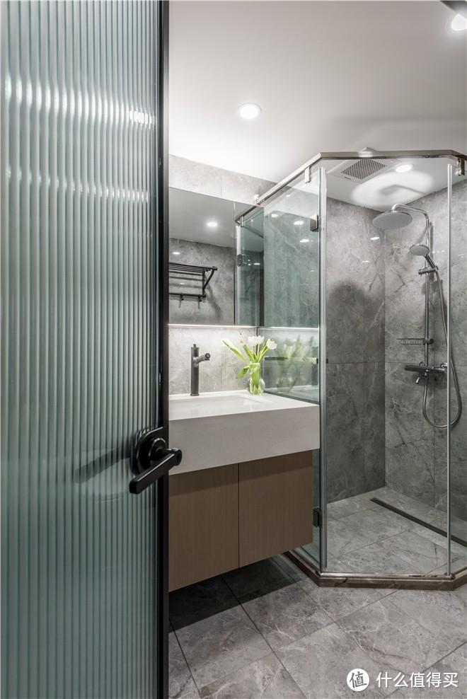 我也想給父母裝一套這樣的養(yǎng)老房，不用多豪華，簡潔舒適就夠了