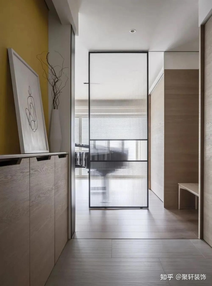玄關(guān)隔斷裝修效果圖_裝修隔斷玄關(guān)效果圖_進(jìn)門(mén)玄關(guān)隔斷裝修效果圖