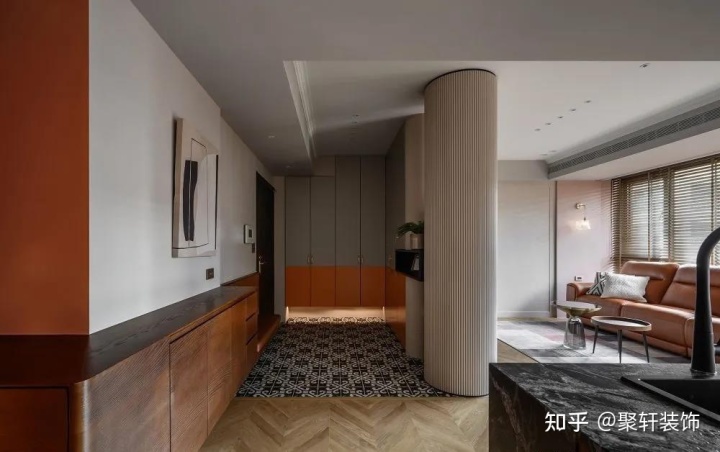 裝修隔斷玄關(guān)效果圖_進(jìn)門(mén)玄關(guān)隔斷裝修效果圖_玄關(guān)隔斷裝修效果圖