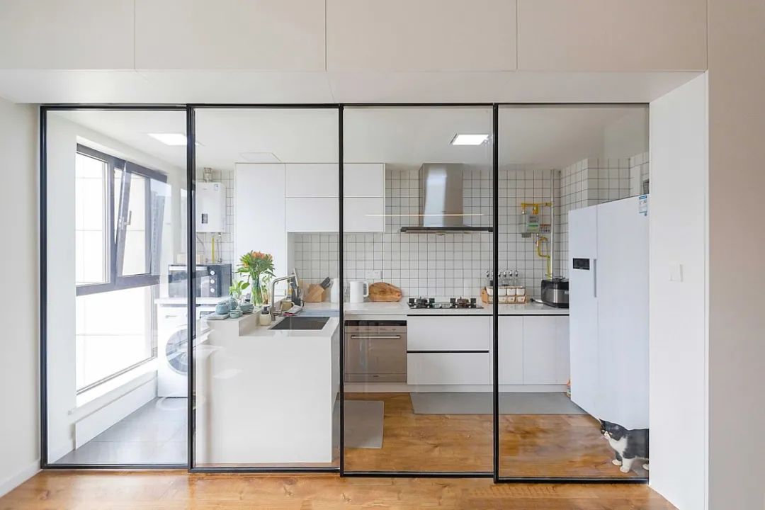 小戶型裝修攻略_小戶型裝修攻略_迷你雅居:史上最牛的小戶型設(shè)計團(tuán)隊裝修攻略